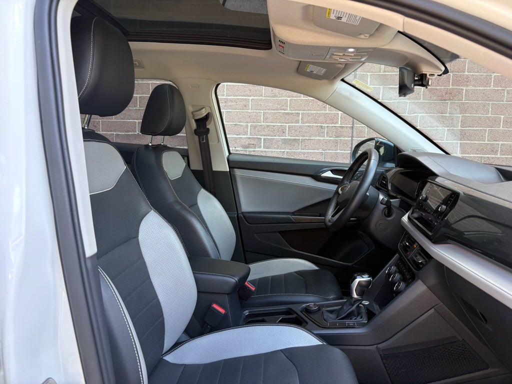 2023 Volkswagen Taos SEL