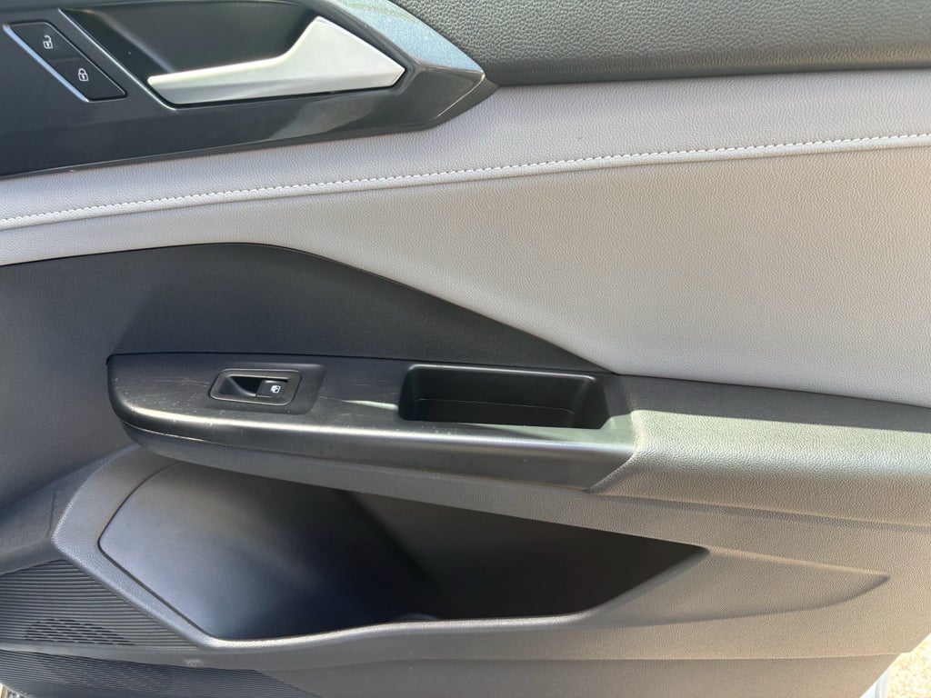2023 Volkswagen Taos SEL