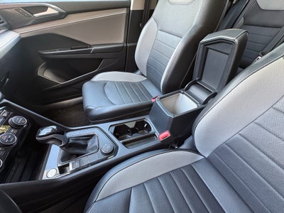 2023 Volkswagen Taos SEL