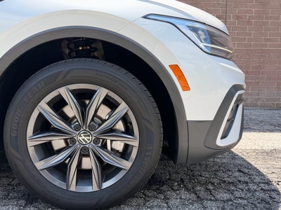 2023 Volkswagen Tiguan SE