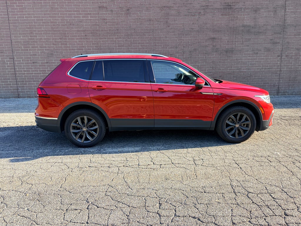 2023 Volkswagen Tiguan SE