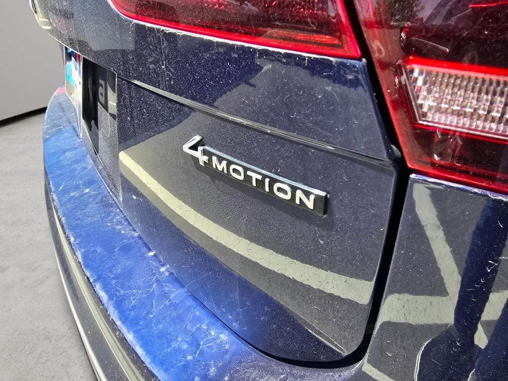 2022 Volkswagen Tiguan SEL R-Line