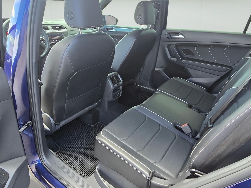 2022 Volkswagen Tiguan SEL R-Line