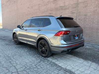 2022 Volkswagen Tiguan SE R-Line Black