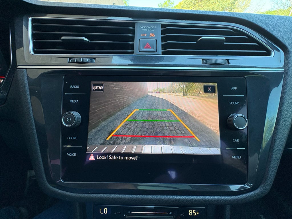 2022 Volkswagen Tiguan SE R-Line Black
