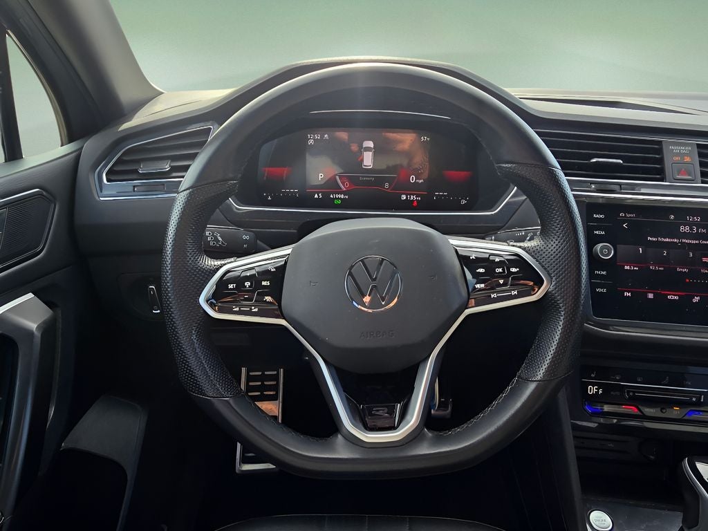 2023 Volkswagen Tiguan SE R-Line Black