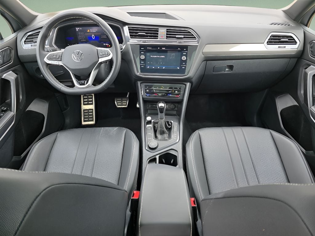 2023 Volkswagen Tiguan SE R-Line Black
