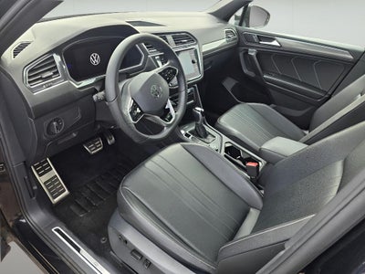 2022 Volkswagen Tiguan SE R-Line Black