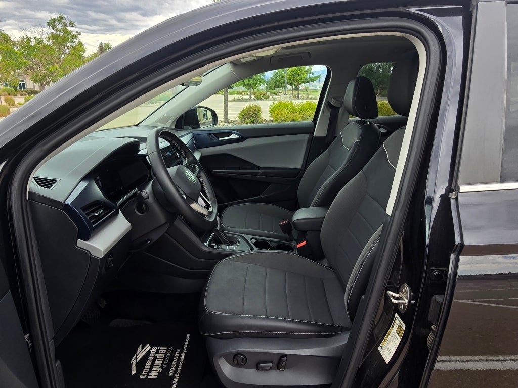 2023 Volkswagen Taos SE