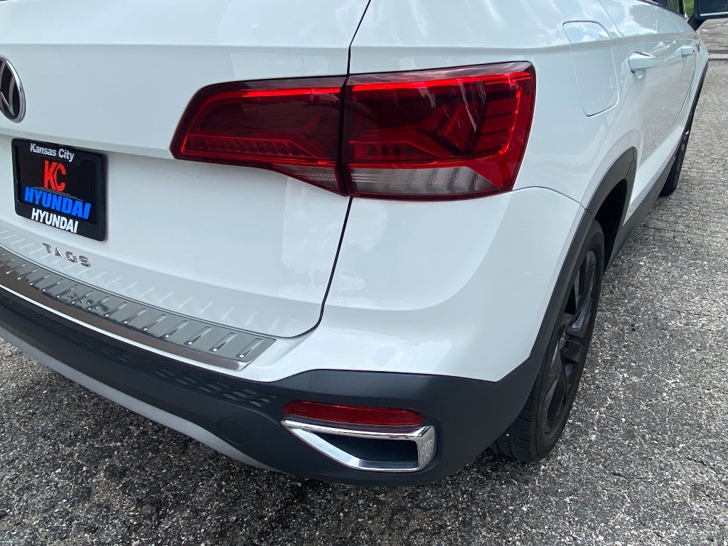 2023 Volkswagen Taos SE