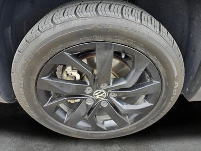 2023 Volkswagen Taos SE
