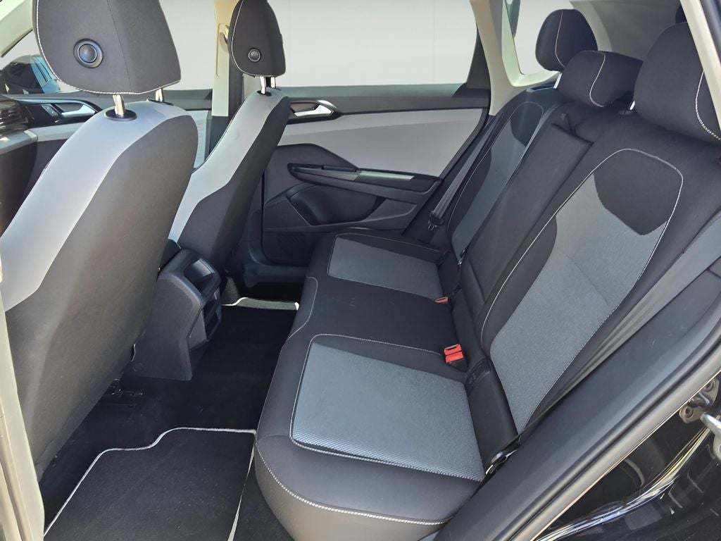 2023 Volkswagen Taos S