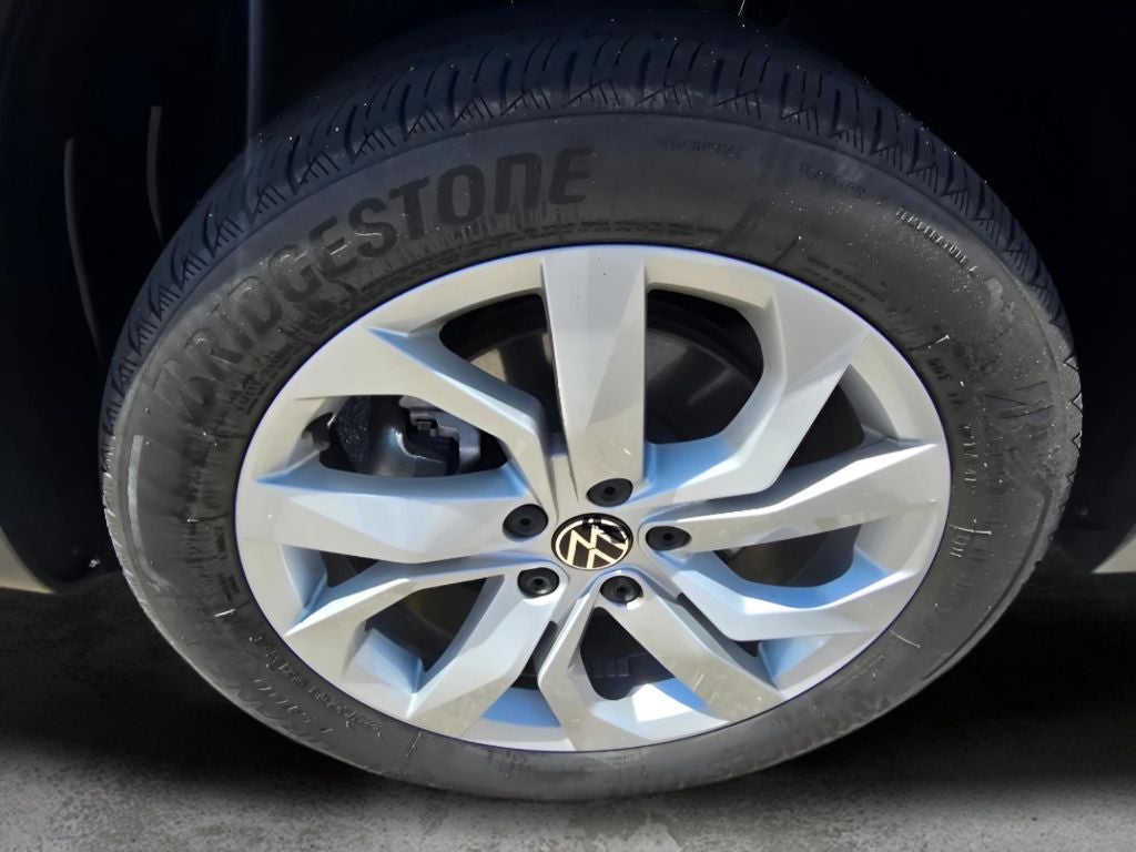 2023 Volkswagen Taos S