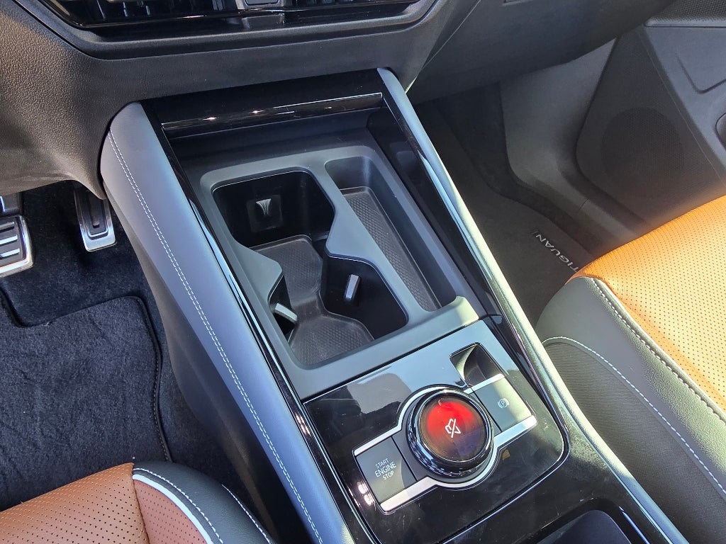 2025 Volkswagen Tiguan SEL R-Line
