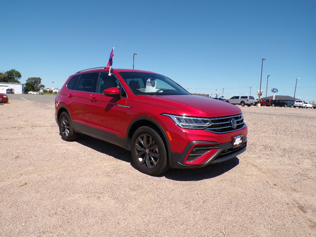 2023 Volkswagen Tiguan SE