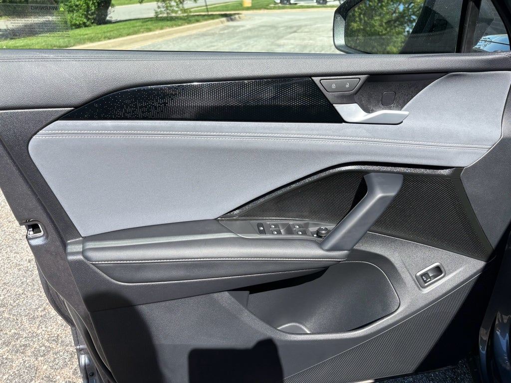 2025 Volkswagen Tiguan SE