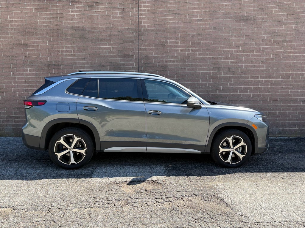 2025 Volkswagen Tiguan SE
