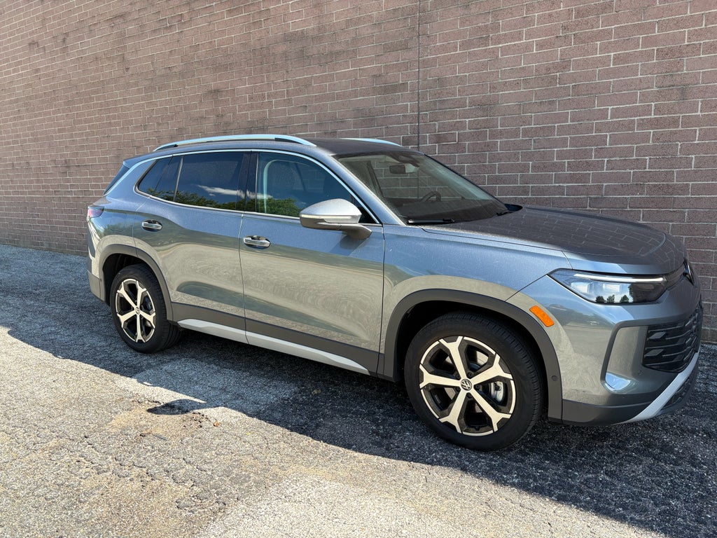 2025 Volkswagen Tiguan SE