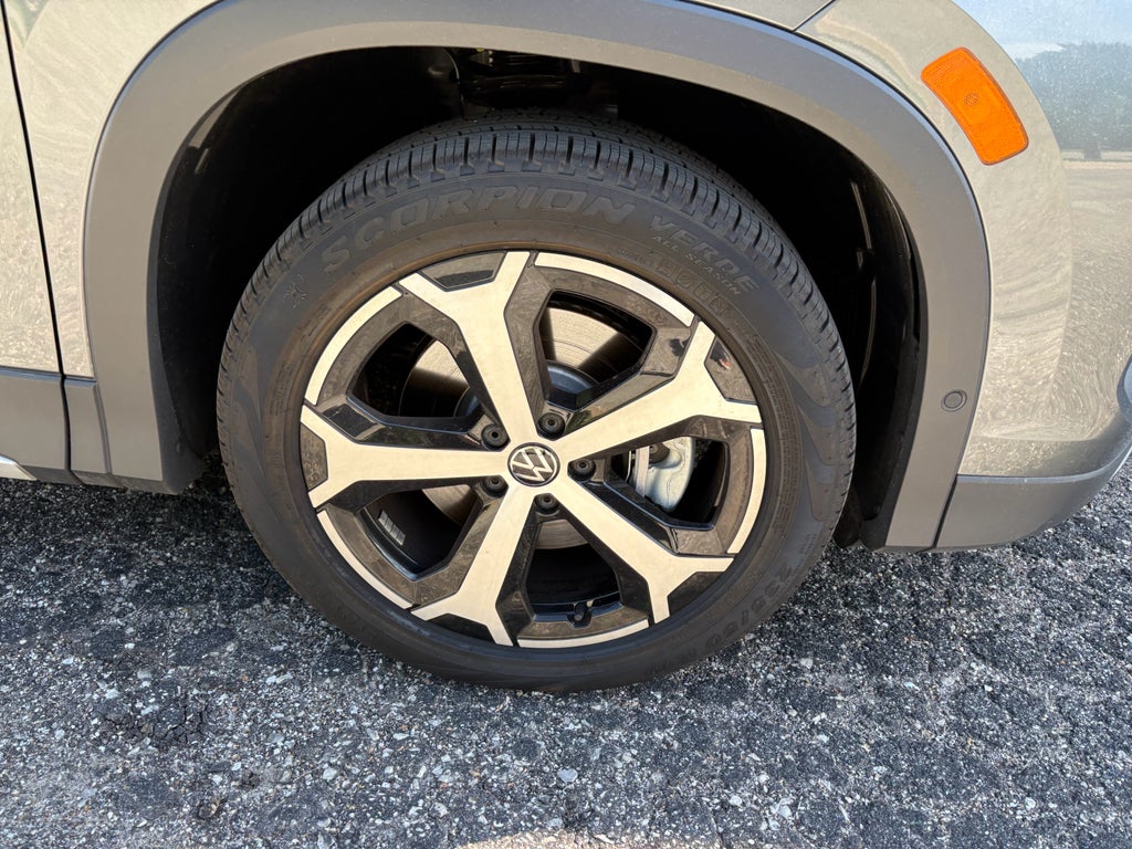 2025 Volkswagen Tiguan SE