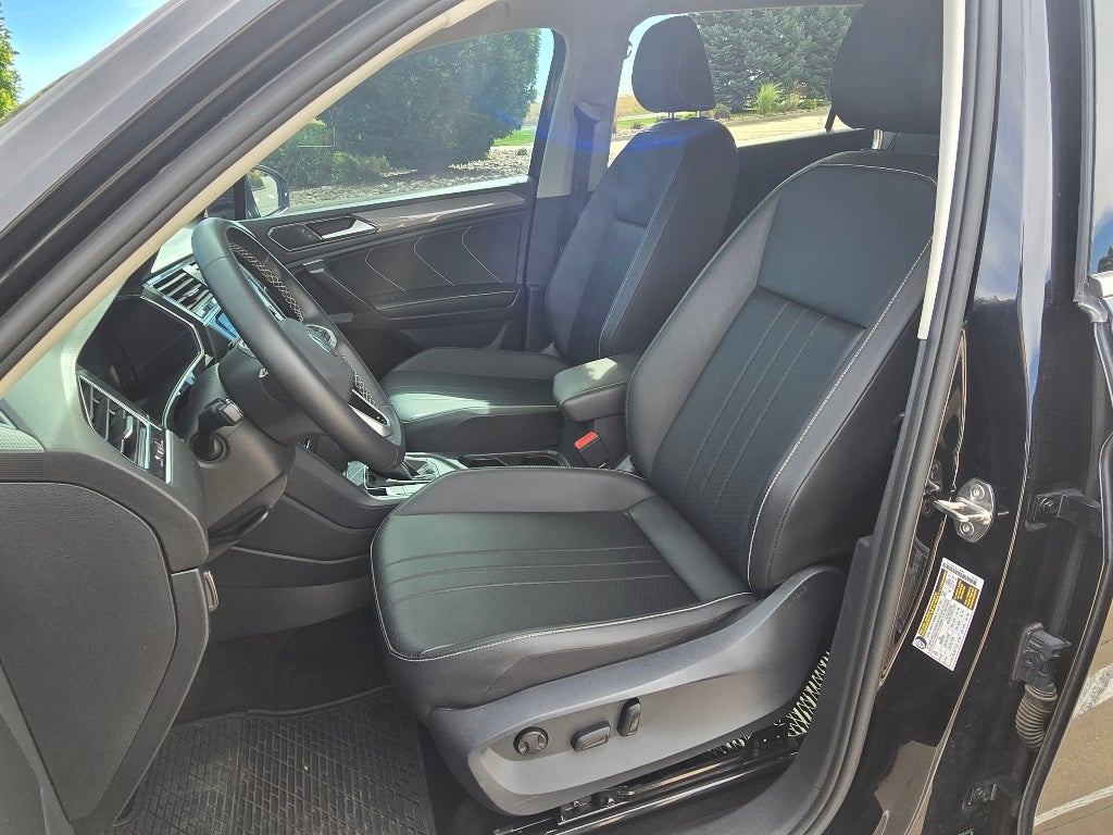 2023 Volkswagen Tiguan SE