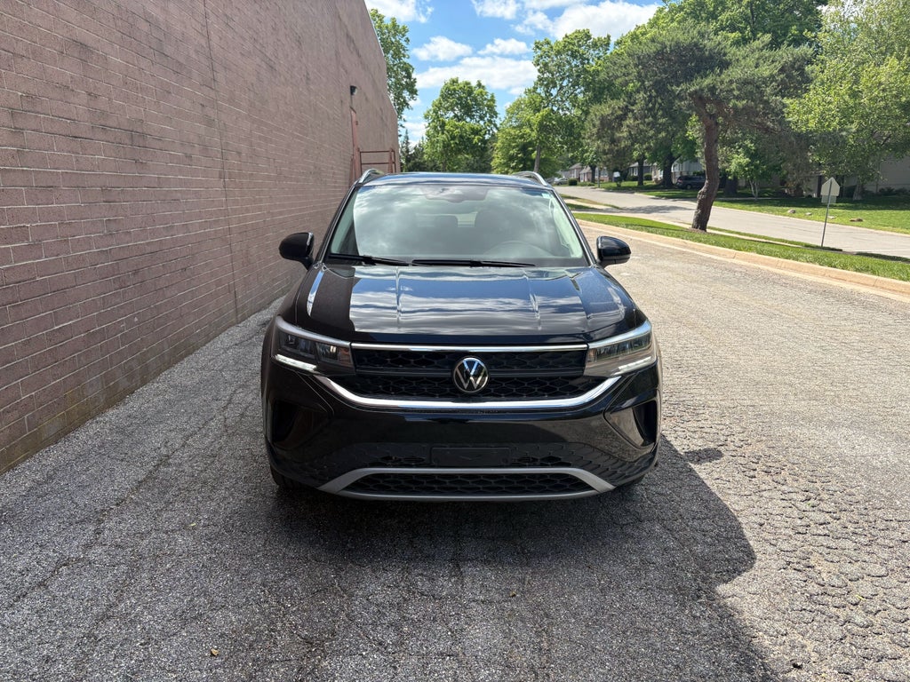 2023 Volkswagen Taos SE