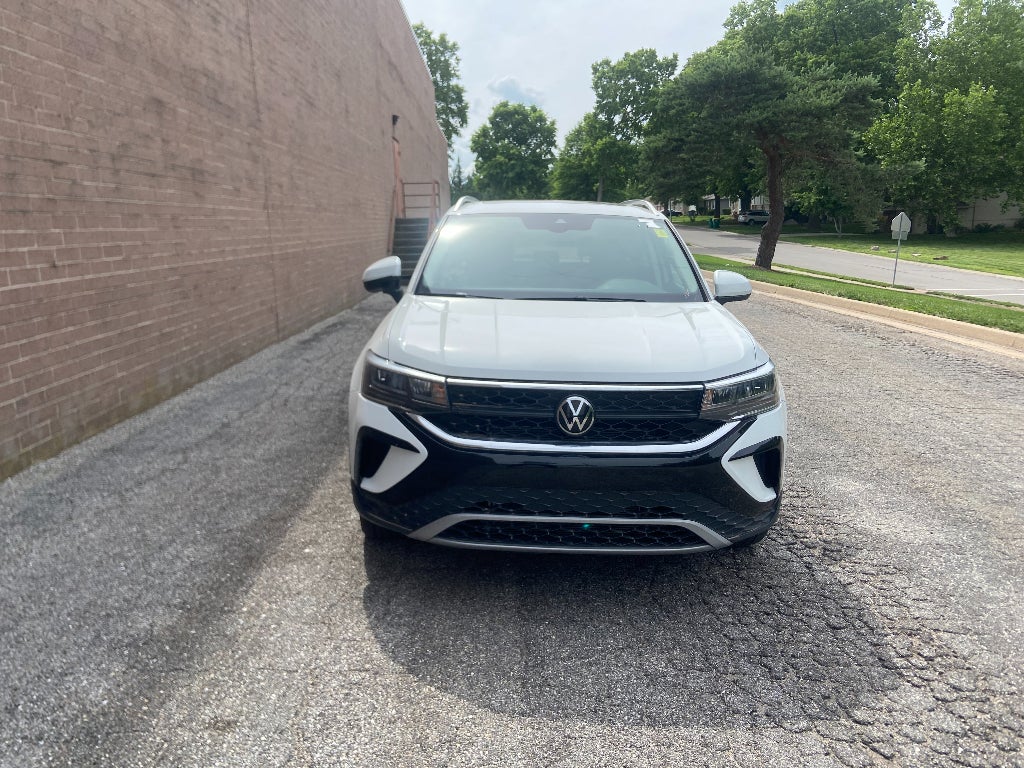 2023 Volkswagen Taos SE