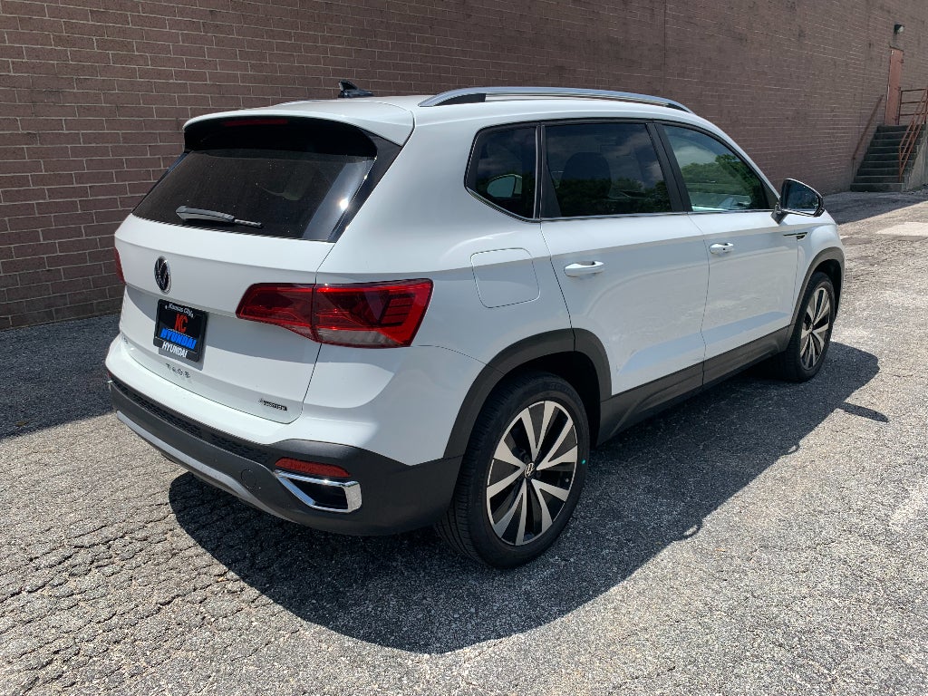 2023 Volkswagen Taos SE