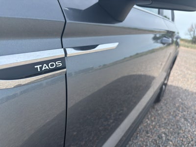 2023 Volkswagen Taos SE