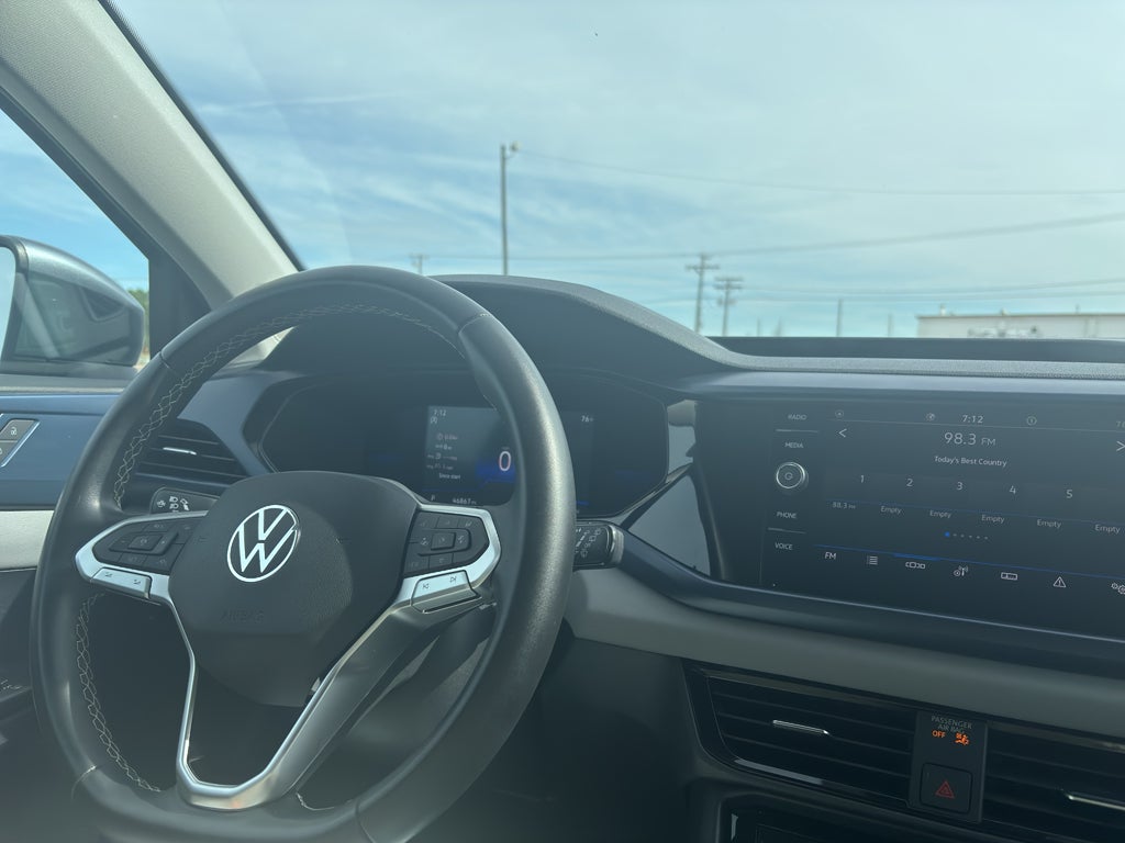 2023 Volkswagen Taos SE