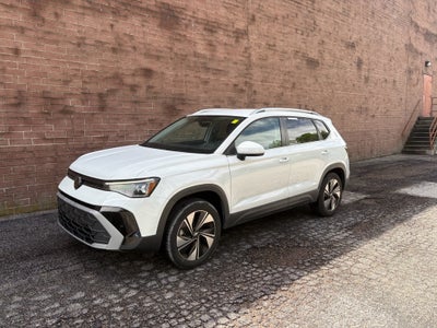 2025 Volkswagen Taos SE