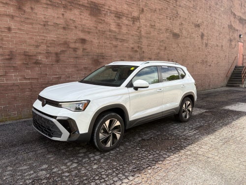 2025 Volkswagen Taos SE