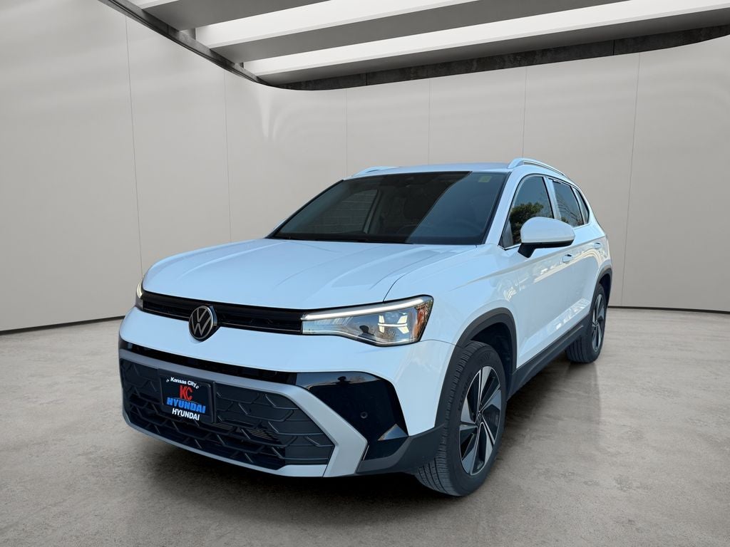 2025 Volkswagen Taos SE