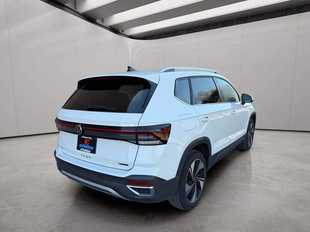 2025 Volkswagen Taos SE