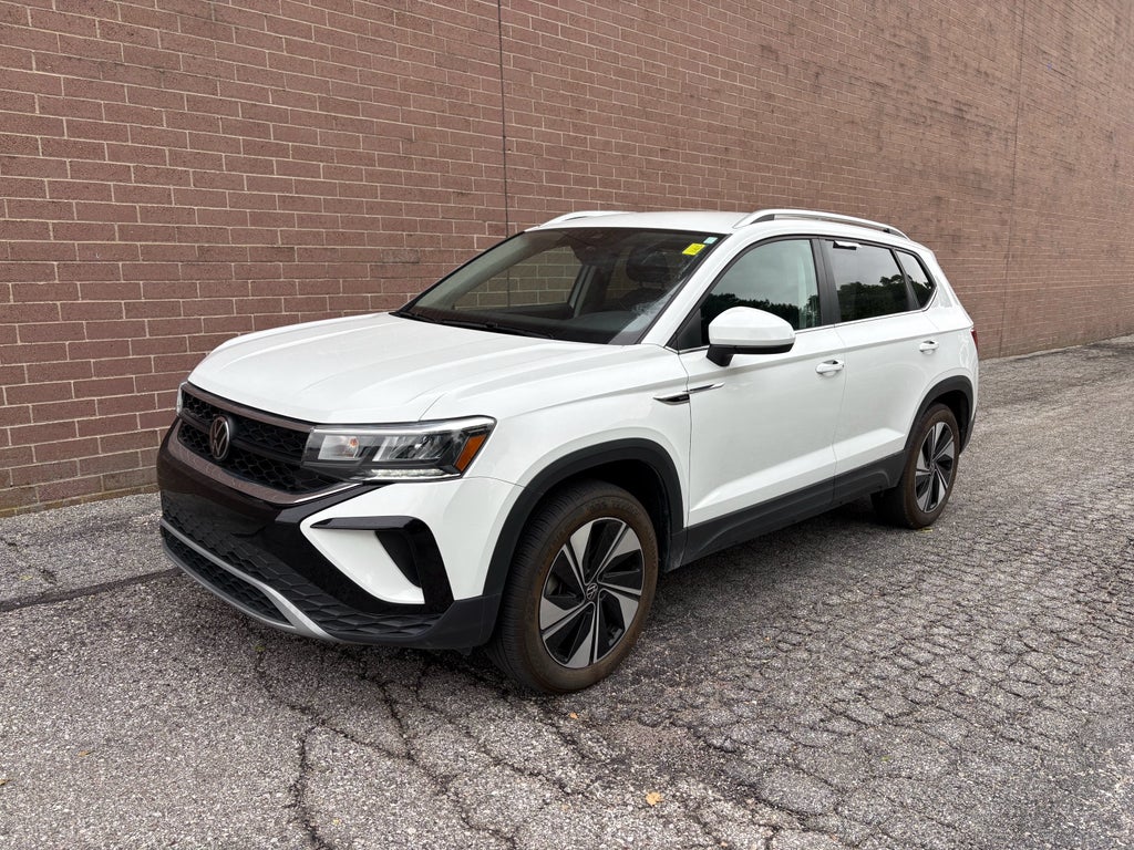 2024 Volkswagen Taos SE