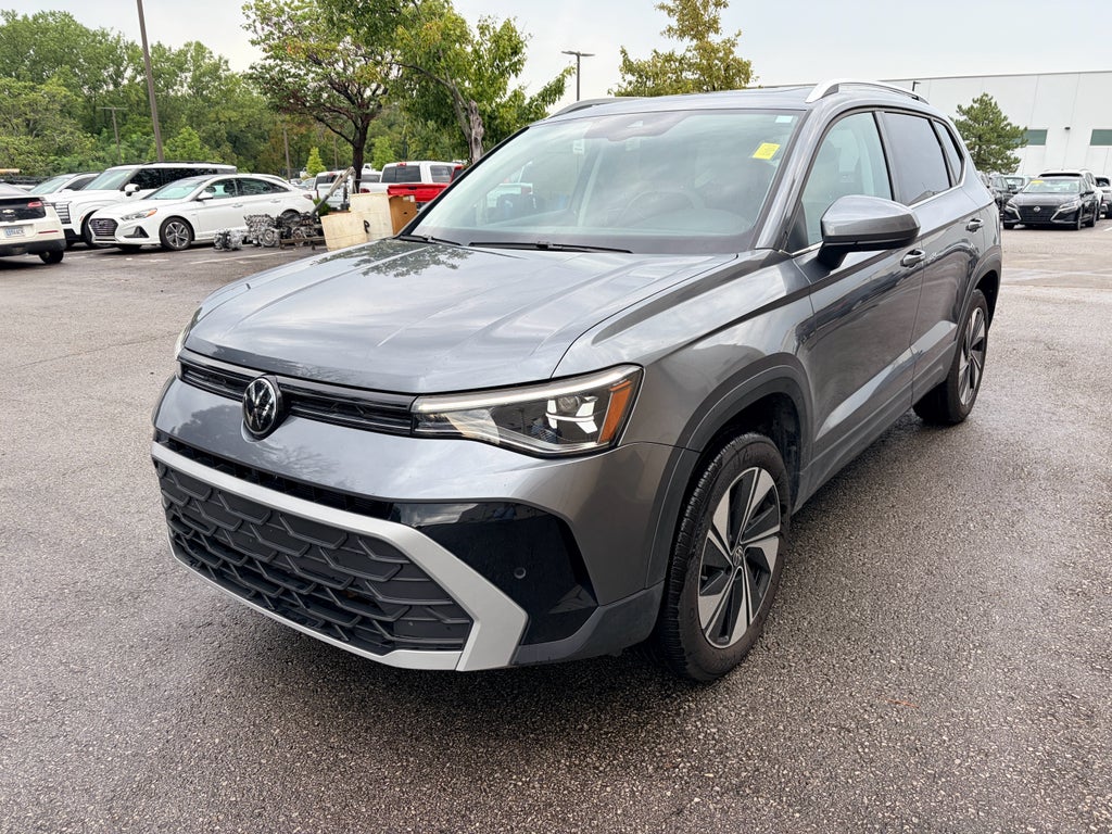 2025 Volkswagen Taos SE