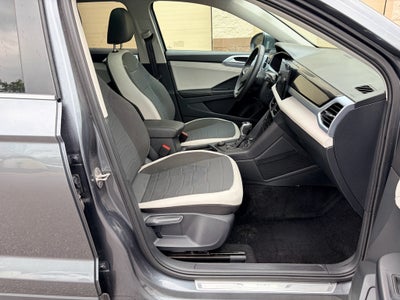 2025 Volkswagen Taos SE