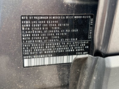 2025 Volkswagen Taos SE