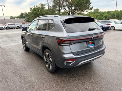 2025 Volkswagen Taos SE