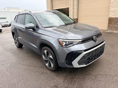 2025 Volkswagen Taos SE