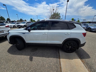2024 Volkswagen Taos SE
