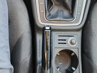 2016 Volkswagen Golf TSI S