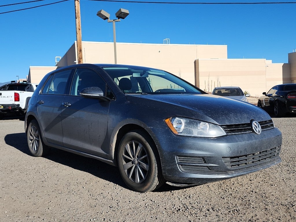 2016 Volkswagen Golf TSI S