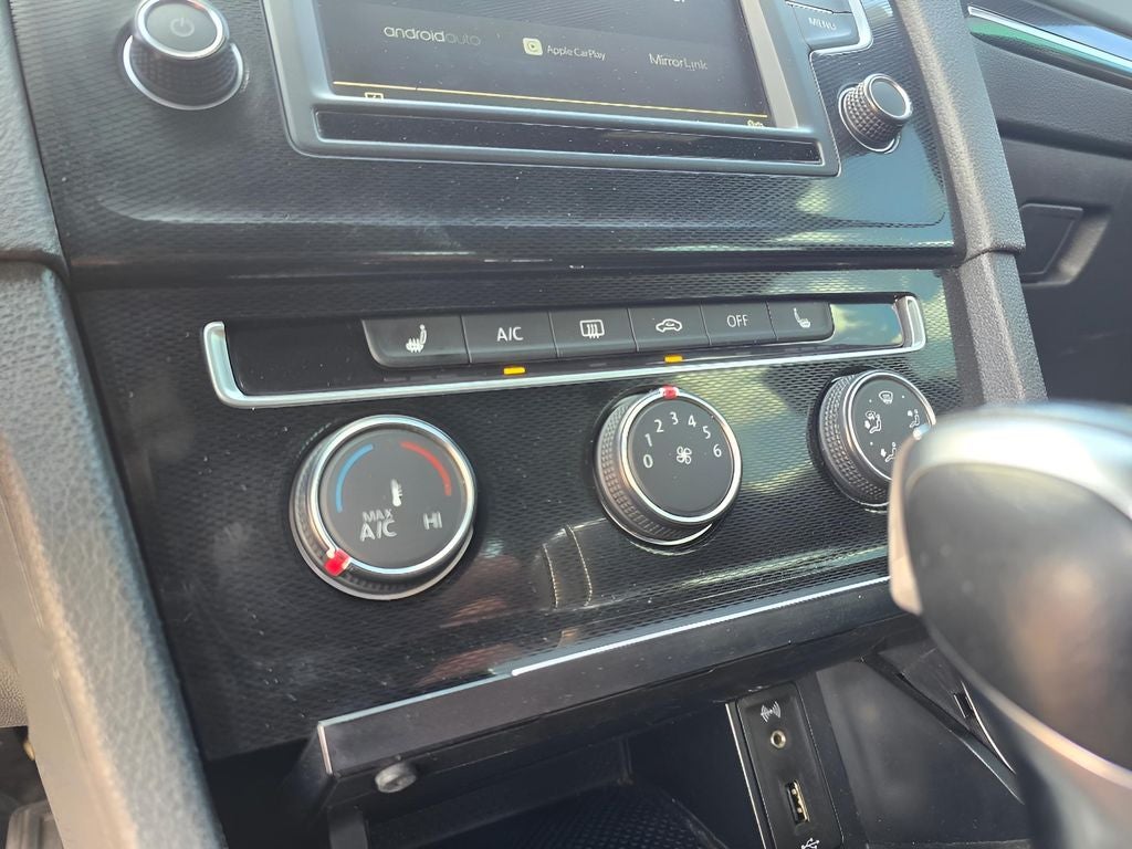 2017 Volkswagen Golf GTI S