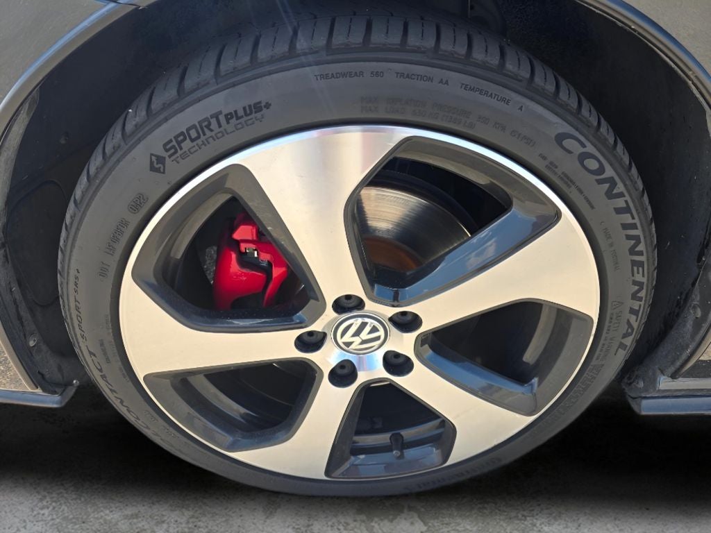 2017 Volkswagen Golf GTI S