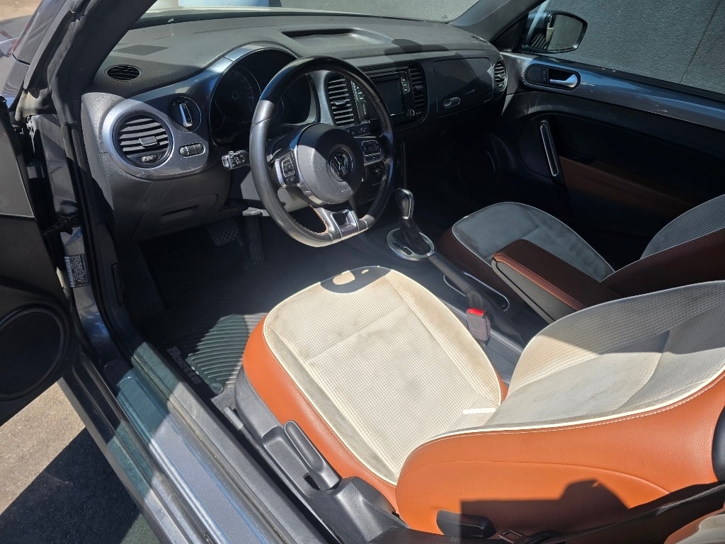 2017 Volkswagen Beetle Convertible 1.8T Classic