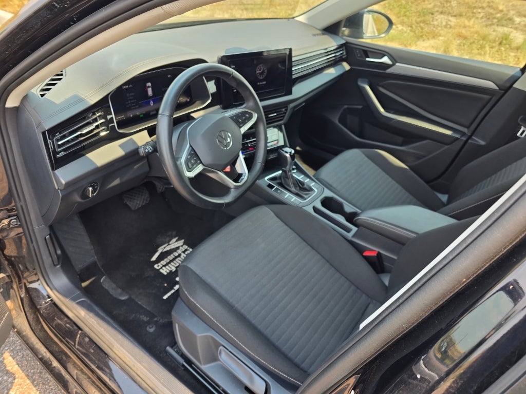 2025 Volkswagen Jetta S