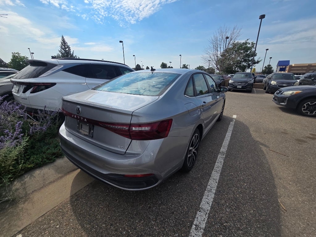 2025 Volkswagen Jetta SE