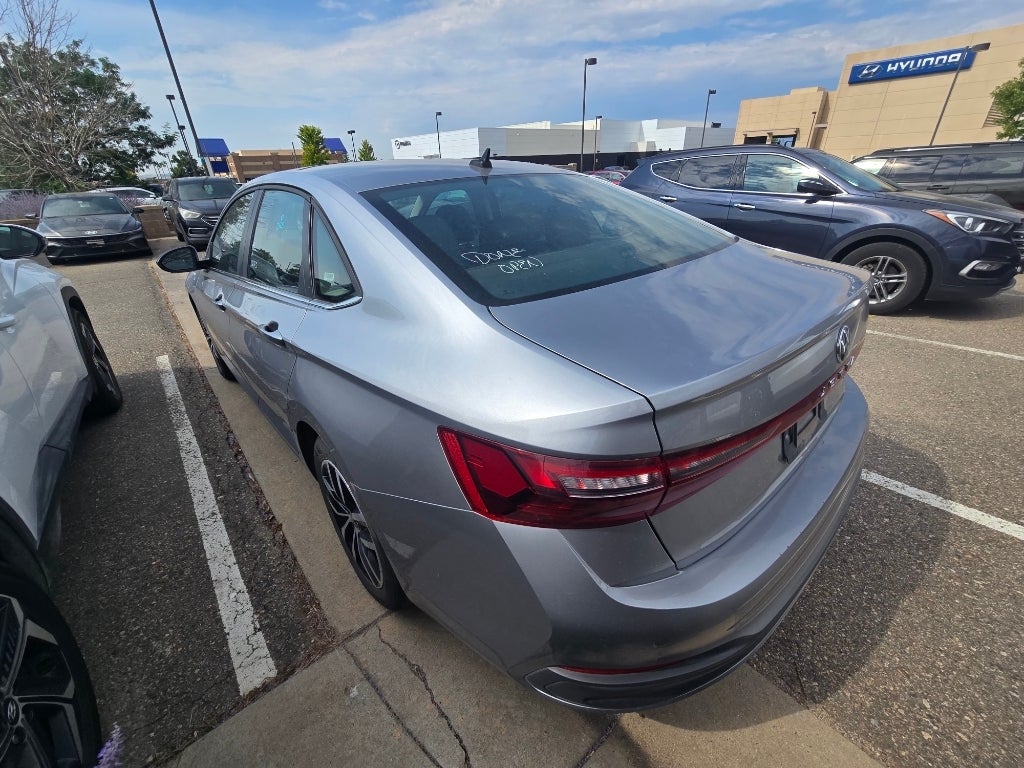 2025 Volkswagen Jetta SE