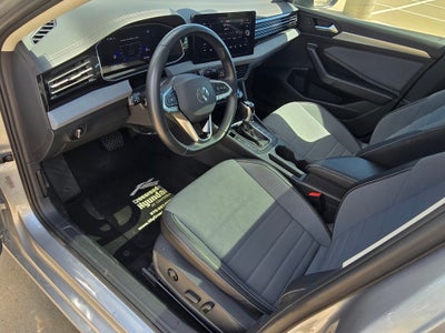 2025 Volkswagen Jetta SE