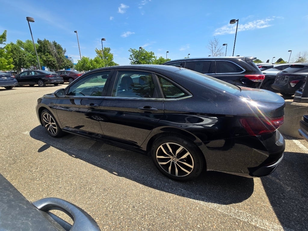 2025 Volkswagen Jetta SE